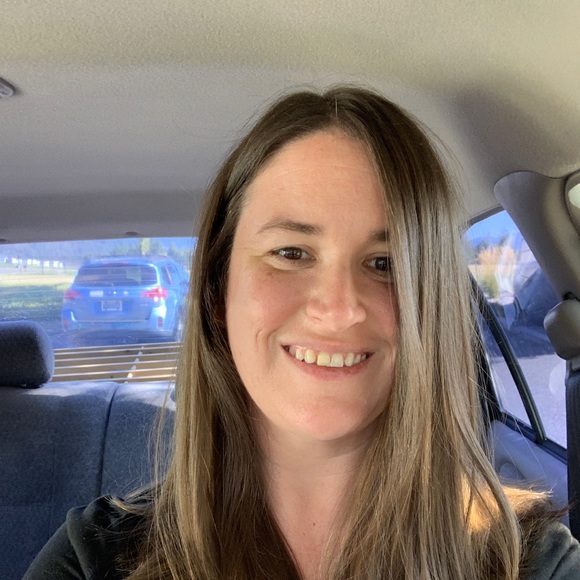 Meet your Posher, Erika - Picture 1 of 1